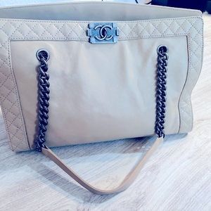 Limited edition - used moderately in great condition. Some signs on the bottom